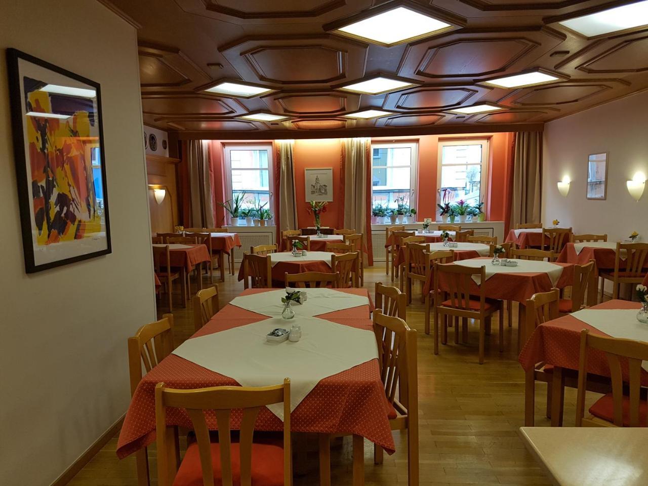 Hotel Am Kuhbogen Хоф Екстериор снимка